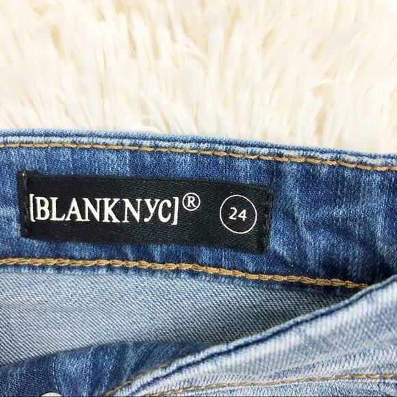 NWT BLANKNYC Ruffle Crop Festival Jean Flared & Wide Leg Denim Cropped Denim  24 - Picture 14 of 15